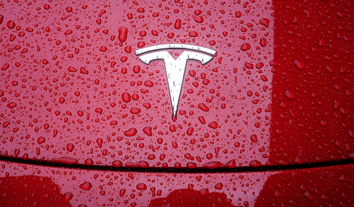 Tesla lobbies India for sharply lower import taxes on electric vehicles - sources